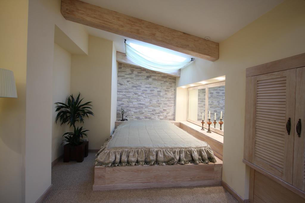 Park-Hotel Butenko Stable Protsev المظهر الخارجي الصورة